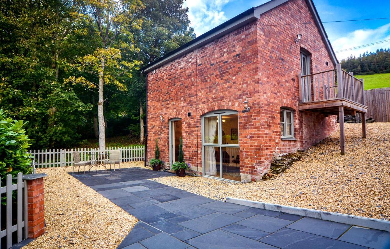 Pale Hall Llandderfel Luaran gambar